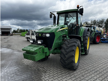 Traktor JOHN DEERE 7020 Series