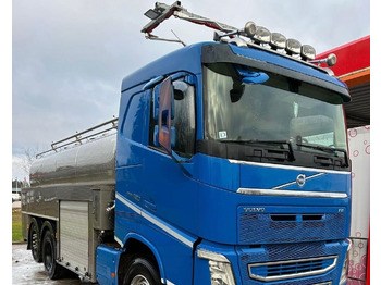 Tartályos teherautó VOLVO FH 420