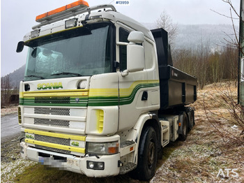 Billenőplatós teherautó SCANIA R124