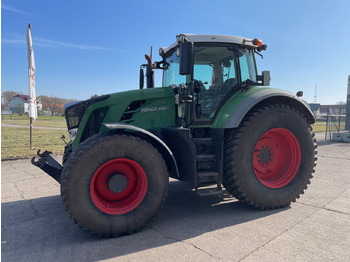 Traktor FENDT 828 Vario