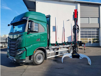 Rönkszállító teherautó IVECO X-WAY