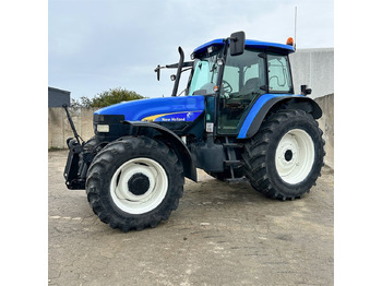 Traktor NEW HOLLAND TM