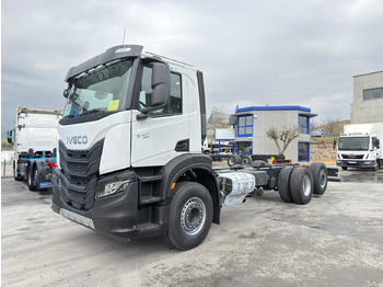 Alvaz teherautó IVECO X-WAY