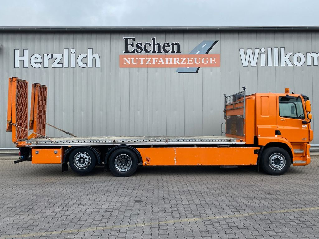 Platós teherautó DAF CF 400| Maschninentransporter*Lenk-Lift*Navi*AHK: 6 kép.