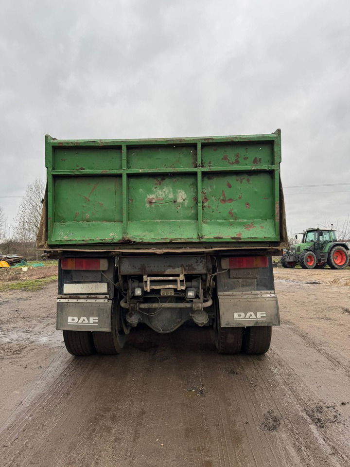 Billenőplatós teherautó VOLVO FL7.280: 8 kép.