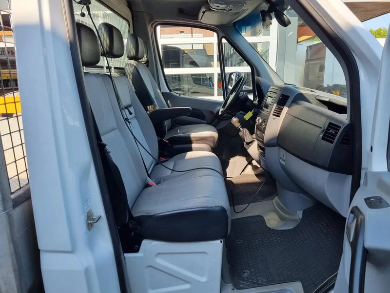 Platós kisteherautó Volkswagen Crafter 2.0 TDI 46 Pick up / Maxilift Kraan 1800 KG / Euro 5M 5: 19 kép.