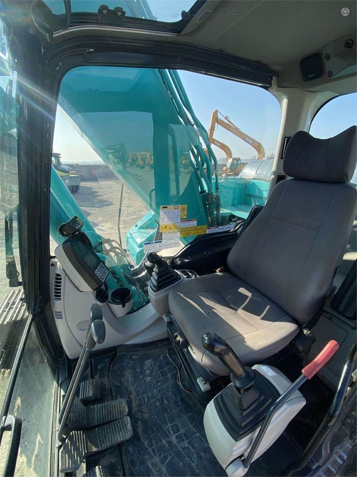 Kobelco SK 210 LC-10  lízing Kobelco SK 210 LC-10: 16 kép.