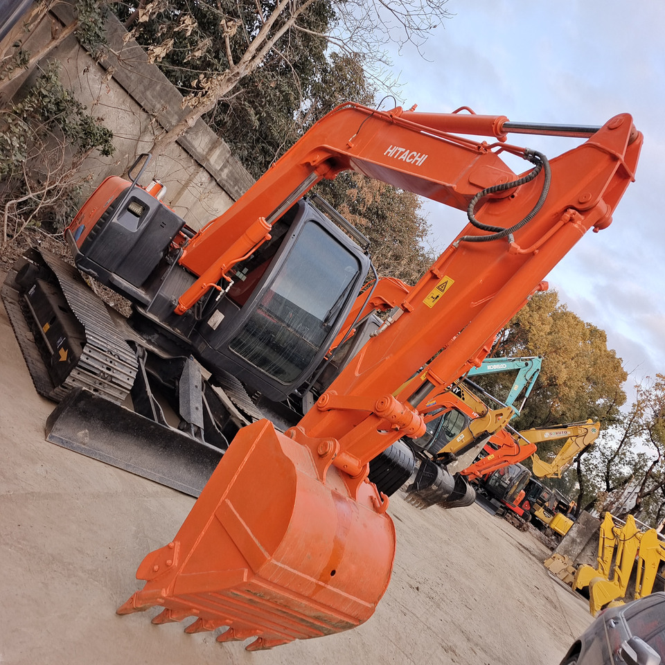 Lánctalpas kotró HITACHI ZAXIS70 [ Copy ]: 19 kép.