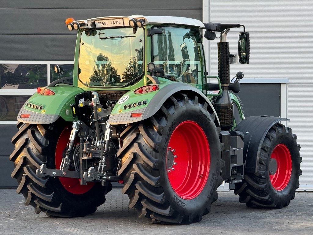 Traktor Fendt 720 Vario SCR Profi: 7 kép.