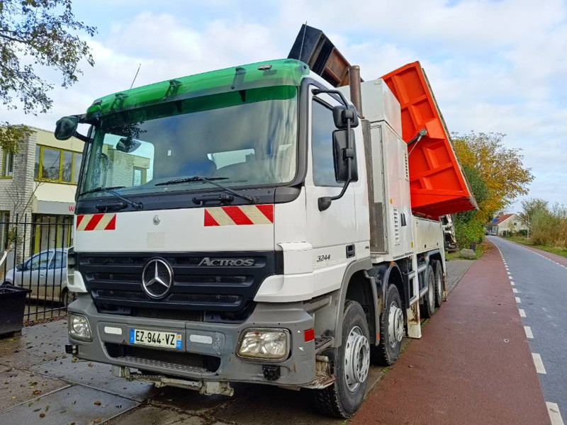 Szippantós autó MERCEDS benz actros RSP ESE 32/8-DV-K saugbagger: 8 kép.