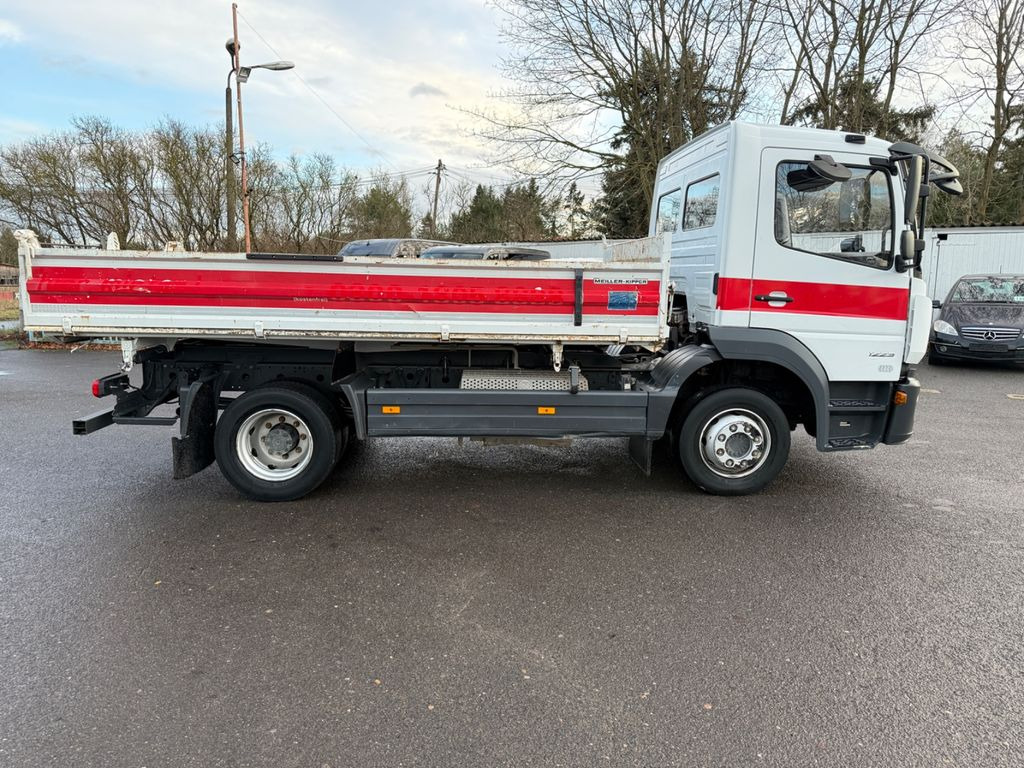 Billenőplatós teherautó Mercedes-Benz Atego 1223 Kipper 65 km: 7 kép.