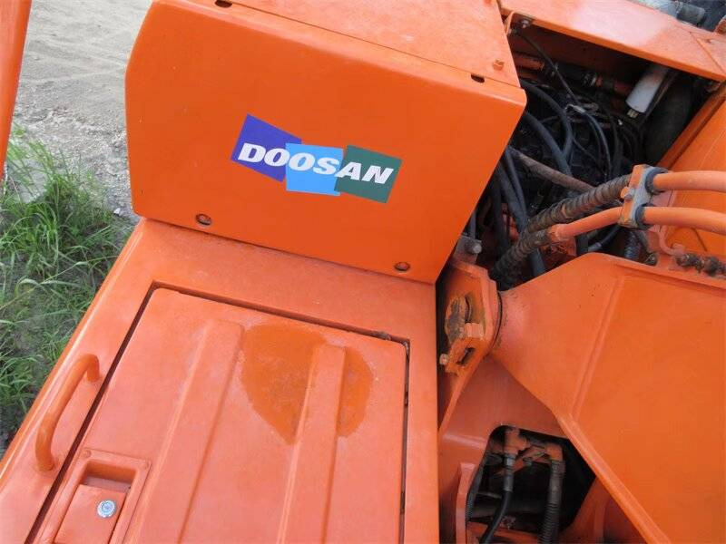 Doosan 150 W-7 lízing Doosan 150 W-7: 19 kép.