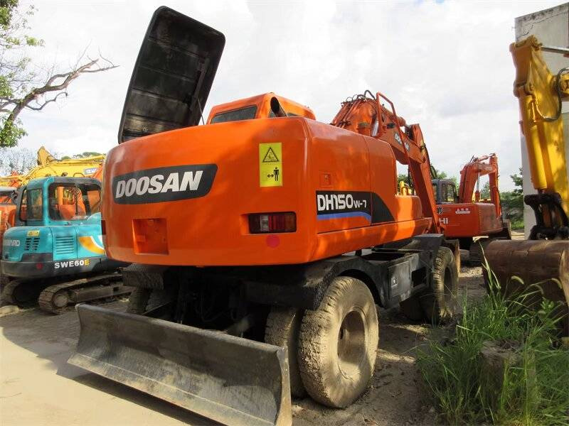 Doosan 150 W-7 lízing Doosan 150 W-7: 16 kép.