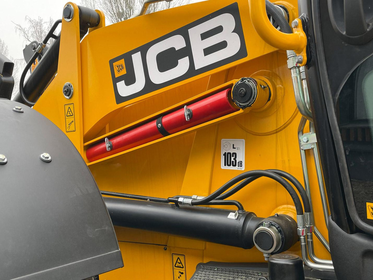 Kotrórakodó JCB 4CX, PRO, AEC: 10 kép.