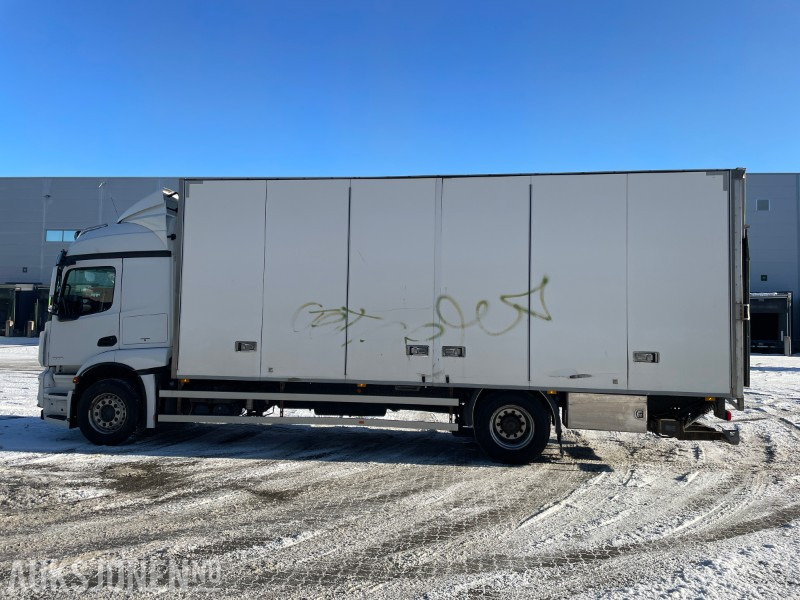 2017 Mercedes Actros 1833, Skap bil med sideåpning og løftelem / Euro 6 lízing 2017 Mercedes Actros 1833, Skap bil med sideåpning og løftelem / Euro 6: 7 kép.