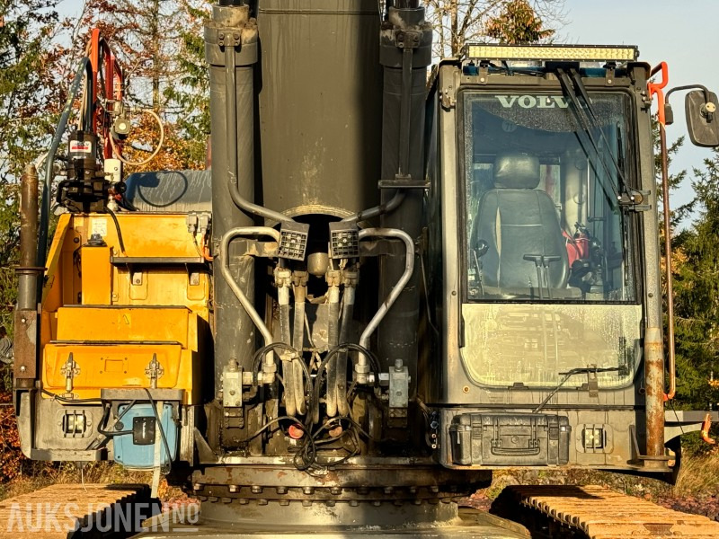 Kotrógép 2017 Volvo EC480 ELR long reach 19 meter med AMV bortårn, GPS, Radiostyring: 18 kép.