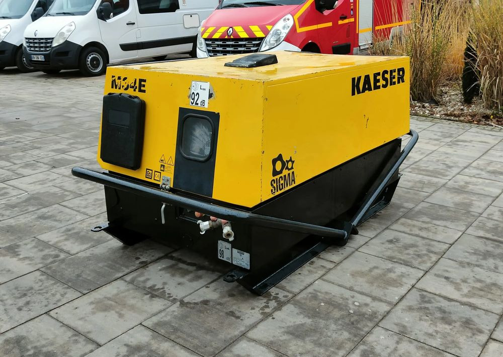 Légkompresszor Inny KAESER M34E: 8 kép.