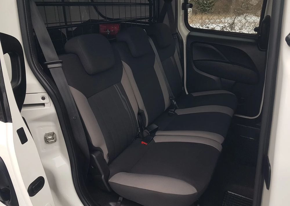 Autó Fiat Doblo 1.6 Multijet 16V Easy: 6 kép.