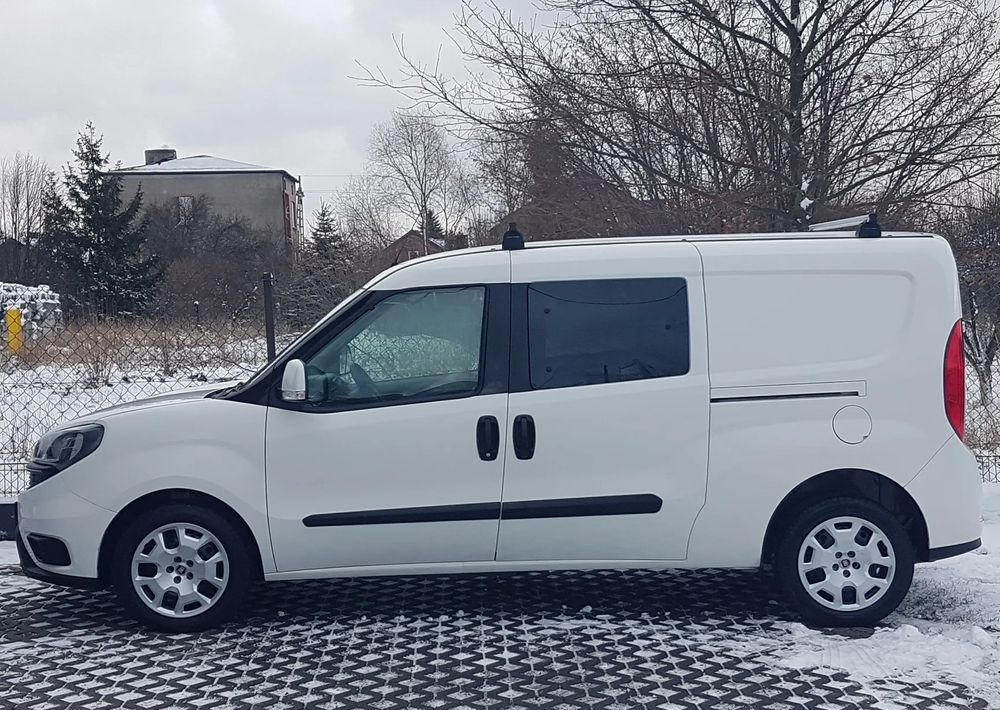 Autó Fiat Doblo 1.6 Multijet 16V Easy: 11 kép.