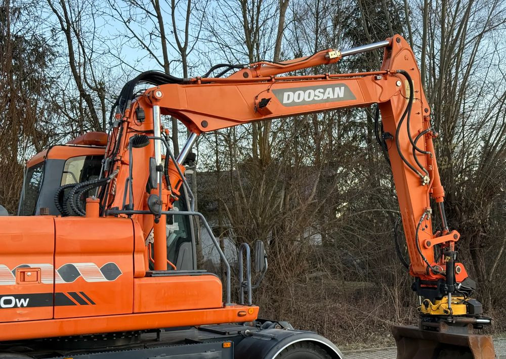 Doosan * DOOSAN DX160W *ROTOTILT* GPS 2D Leica * Sprowadzona * Stan Perfekcyjny * Koparka Kołowa * lízing Doosan * DOOSAN DX160W *ROTOTILT* GPS 2D Leica * Sprowadzona * Stan Perfekcyjny * Koparka Kołowa *: 10 kép.