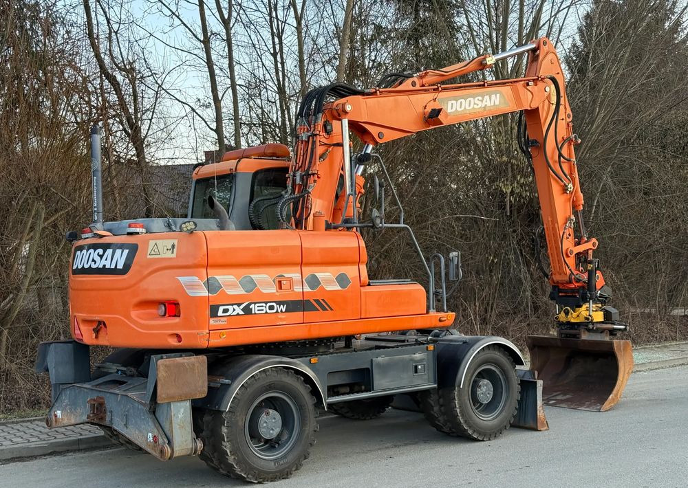 Doosan * DOOSAN DX160W *ROTOTILT* GPS 2D Leica * Sprowadzona * Stan Perfekcyjny * Koparka Kołowa * lízing Doosan * DOOSAN DX160W *ROTOTILT* GPS 2D Leica * Sprowadzona * Stan Perfekcyjny * Koparka Kołowa *: 11 kép.