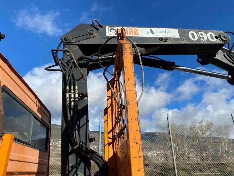 Billenőplatós teherautó Mercedes UNIMOG U 140 MACHINE SUISSE: 14 kép.