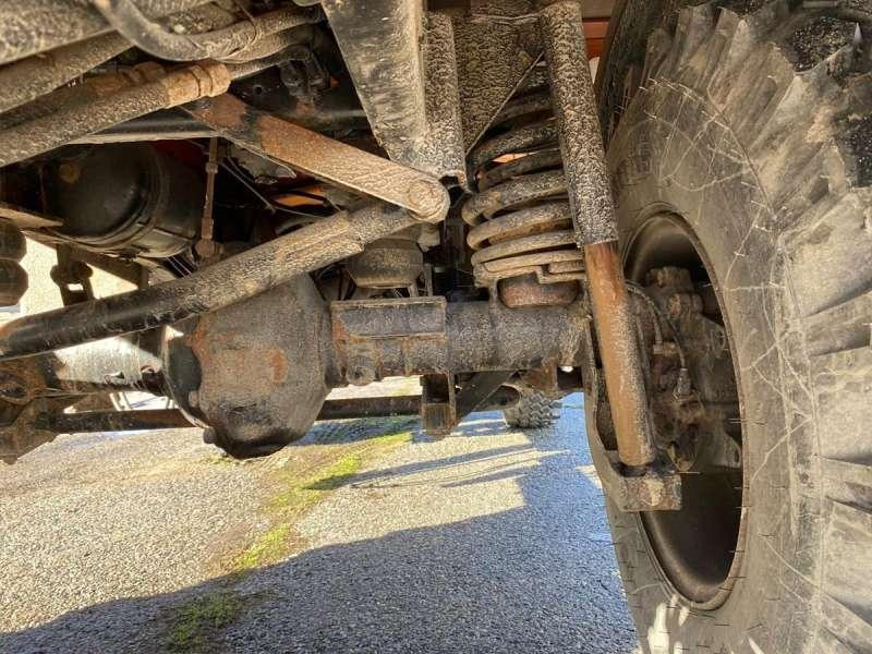 Billenőplatós teherautó Mercedes UNIMOG U 140 MACHINE SUISSE: 46 kép.