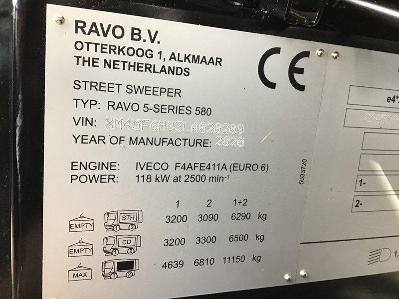 Utcaseprő gép Ravo 5-SERIES 580 with 3-rd brush: 6 kép.