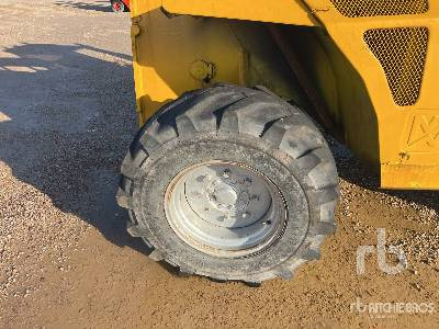 Teleszkópos rakodó MERLO Chariot Telescopique: 26 kép.