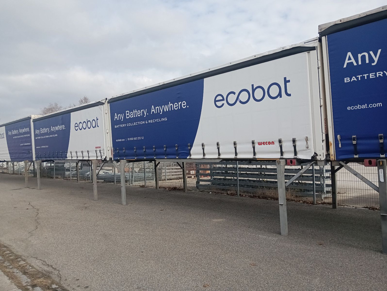 Új Ponyvás felépítmény Wecon 4x Duke WPR715 SG RAPIDO Bodenstaufach verzinkt: 9 kép. Új Ponyvás felépítmény Wecon 4x Duke WPR715 SG RAPIDO Bodenstaufach verzinkt: 9 kép.