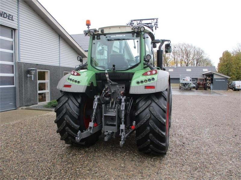 Traktor Fendt 514 Vario med frontlæsser og frontlift: 16 kép.