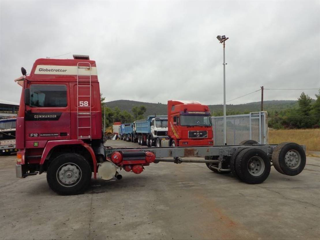 Alvaz teherautó Volvo F 12.400 VOLVO F12 (6X2) 405Hp -TD123ES: 7 kép.