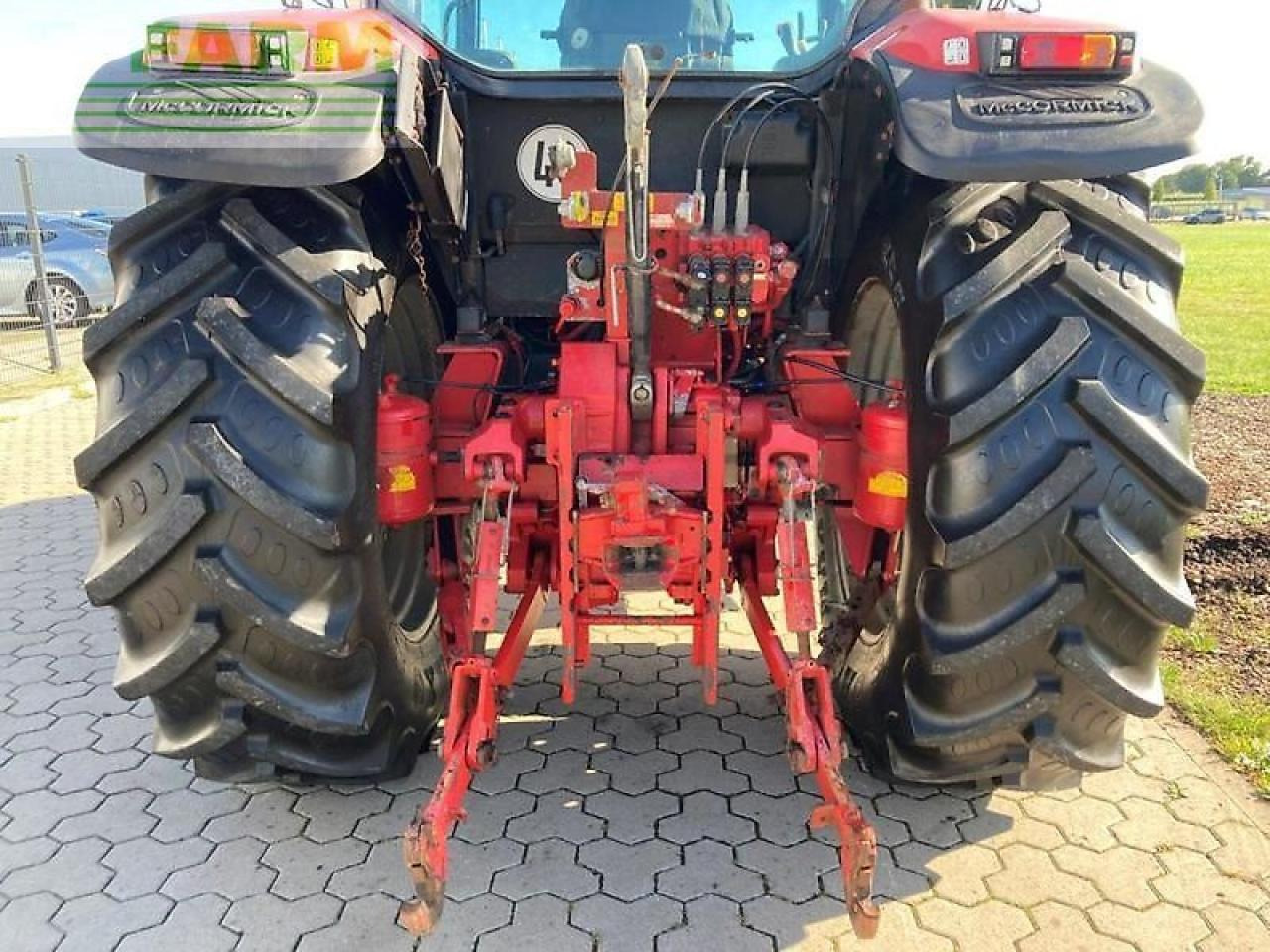 Traktor McCormick mtx 135: 6 kép.