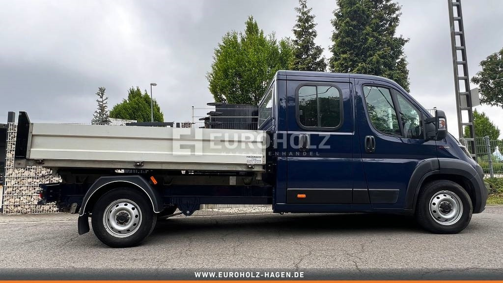 Billenőplatós kisteherautó, Duplakabinos kisteherautó Fiat Ducato 2.3 Maxi Kipper 7-Sitzer Doka AHK: 13 kép.