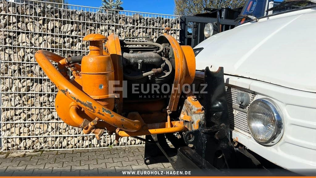 Alvaz teherautó Unimog 406 Allrad Zapfwelle Luftkompressor Pritsche AHK: 14 kép.