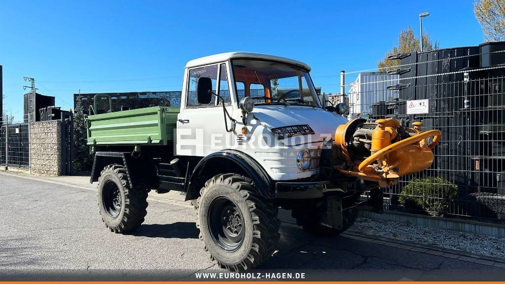 Alvaz teherautó Unimog 406 Allrad Zapfwelle Luftkompressor Pritsche AHK: 8 kép.