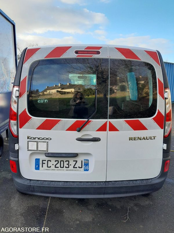 Kis furgon Renault KANGOO VU: 7 kép.