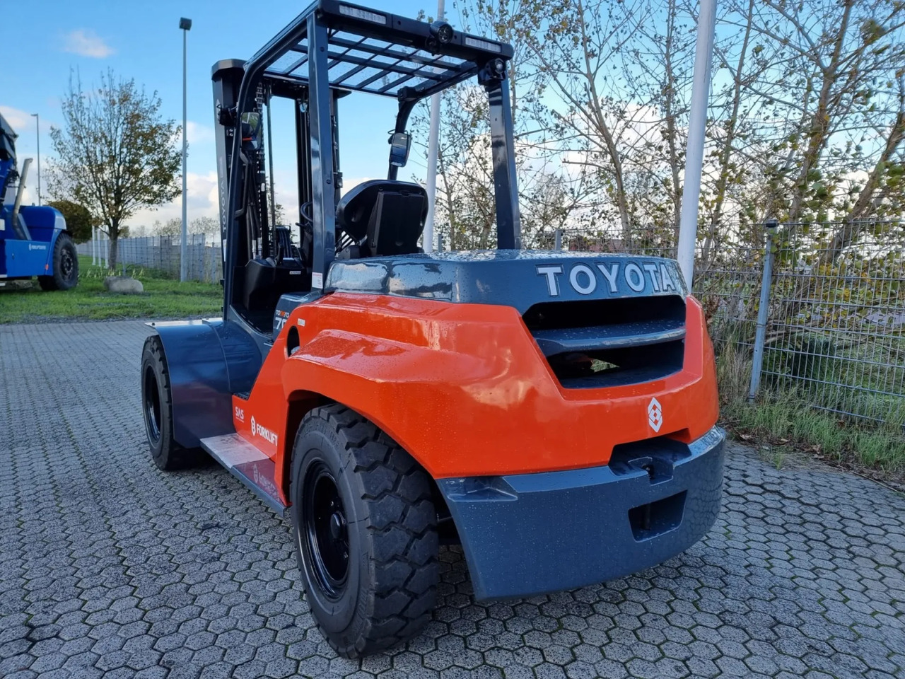 Dízel targonca TOYOTA - 8FD70F: 7 kép.