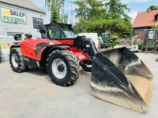 Teleszkópos rakodó Manitou MLT 741-140V+: 9 kép.