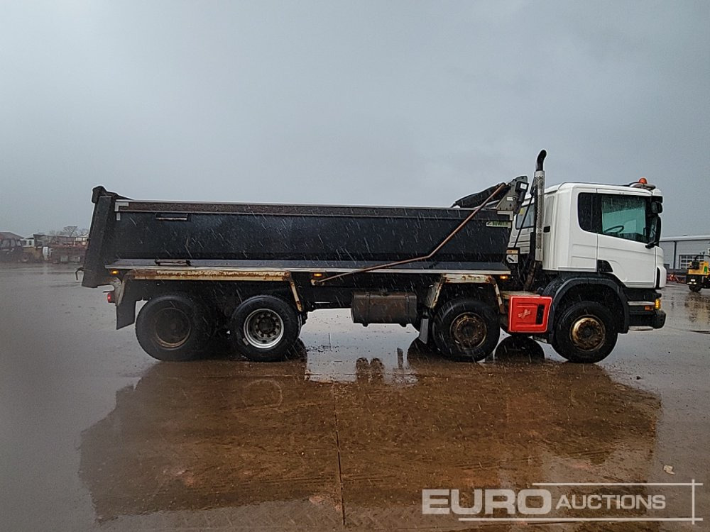 Billenőplatós teherautó 2013 Scania P400: 6 kép.