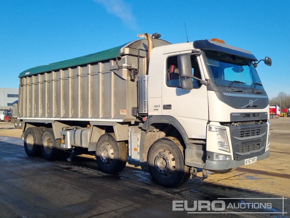 Billenőplatós teherautó Volvo FM410: 7 kép.