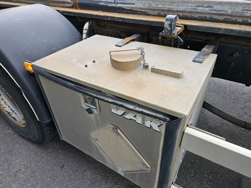 Cserefelépítményes teherautó Scania G420 6x2*4: 10 kép. Cserefelépítményes teherautó Scania G420 6x2*4: 10 kép.