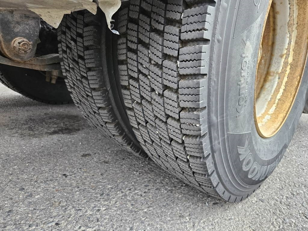 Cserefelépítményes teherautó Scania G420 6x2*4: 8 kép. Cserefelépítményes teherautó Scania G420 6x2*4: 8 kép.